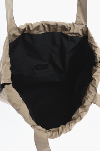 Beuteltasche aus Baumwolle mit kontrastierendem Logo