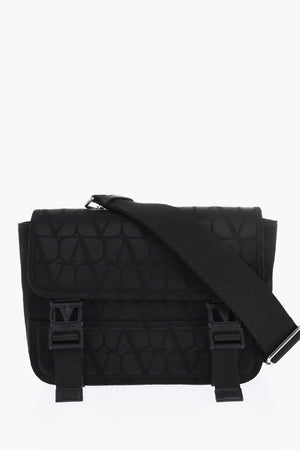 GARAVANI Umhängetasche mit All-over-Monogramm