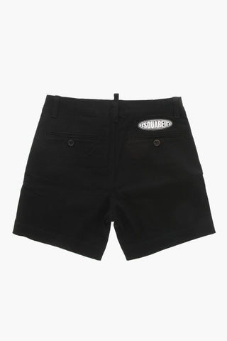 Shorts mit 1 Falte und geprägtem Logo