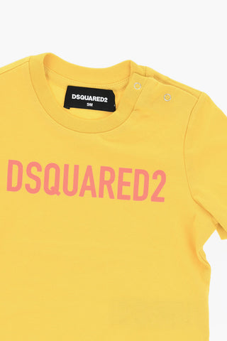 Solid-Color T-Shirt with Contrast Logo
