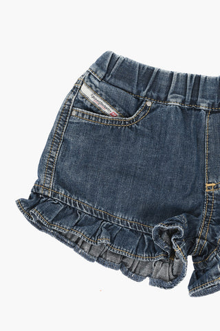 Ausgestellte Shorts mit elastischem Bund