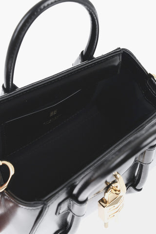 Borsa ANTIGONA TOY In Pelle con Monogram Tono su Tono