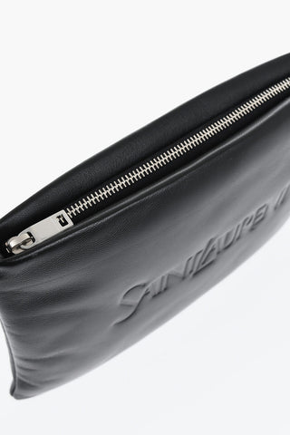 Gepolstertes Leder-Pouch Mit Ton-In-Ton-Logo