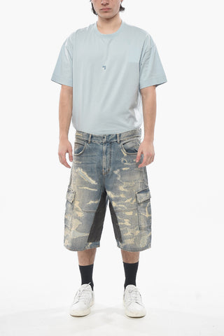 Cargo-Shorts aus Distressed-Denim mit Aufnähern