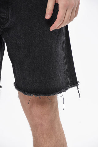 Denim-Shorts mit rohem Saum