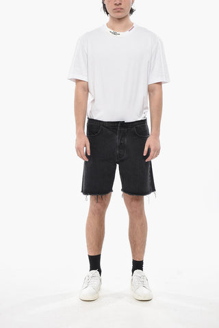 Denim-Shorts mit rohem Saum