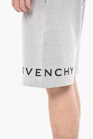 Einfarbige Fleece-Shorts