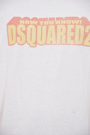 Einfarbiges Rundhals-T-Shirt VERY VERY DAN FIT mit aufgedrucktem Logo