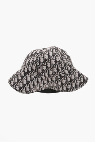 Cappello Bucket Reversibile a Doppia Fantasia