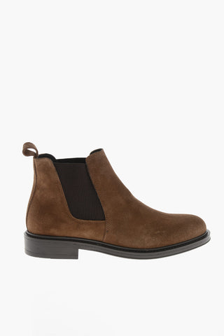 Chelsea-Stiefeletten aus Wildleder mit Gummisohle