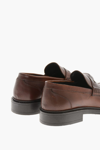 Penny-Loafer aus gebürstetem Leder mit Fumé-Effekt