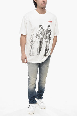TOM OF FINLAND Rundhals-T-Shirt PR-T-JUST-P5 mit Print
