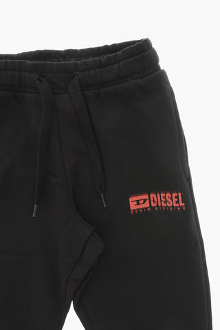 Einfarbige Jogginghosen PBASEL mit Logodruck