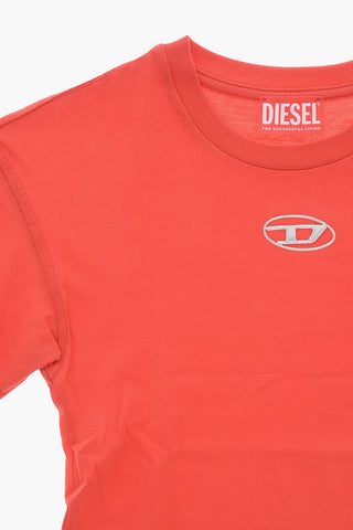 T-Shirt Girocollo TMARCUS in Tinta Unita con Logo Oval-D Effetto Metallo