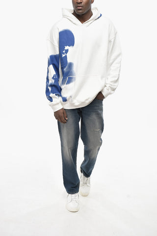 Kapuzensweatshirt aus angerauter Baumwolle S-BOXT-HOOD-N4 mit Farbverlauf-Print