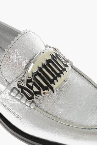 Metallic-Leder-Mokassins mit Crackle-Effekt und Metall-Detail