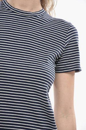 투컬러 스트라이프 라운드넥 티셔츠