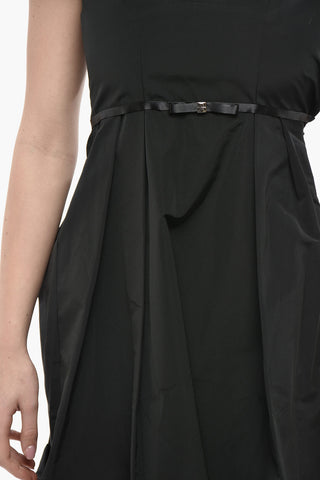 플레어 미디 드레스, 하트 네크라인