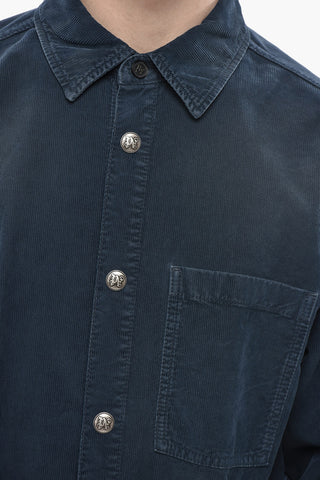 Overshirt aus geripptem Samt CURVED LOGO mit Brusttasche