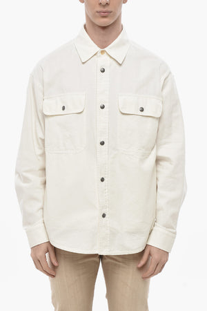 Jeanshemd mit besticktem Monogramm auf dem Rücken