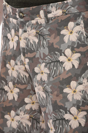 Shorts MILANO Mit Blumen- Und Camouflage-Muster