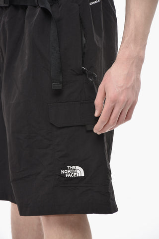Cargo-Shorts aus Nylon mit Industrial-Gürtel