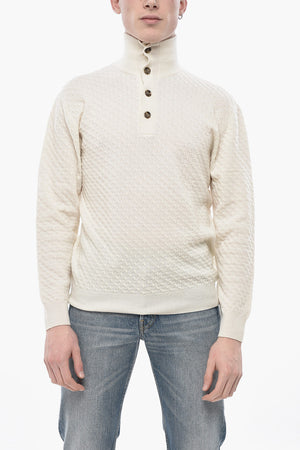 Rollkragenpullover mit Logo-Knöpfen