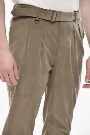 Hose Aus Cordvelours Mit Umschlag Und Gürtel