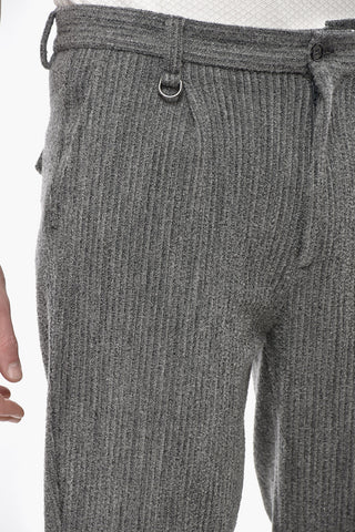 Tweedhose mit einer Bundfalte und Gürtelschlaufen