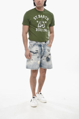 Shorts im Distressed-Look mit Logoknopf