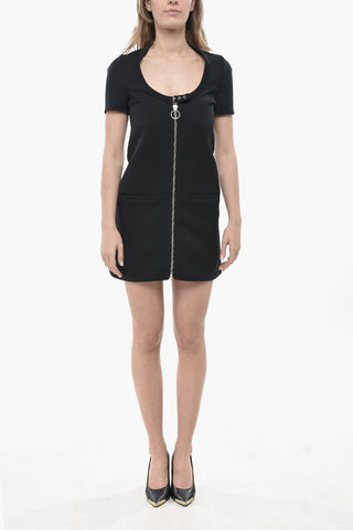 Ausgestelltes Kleid mit Reißverschluss und Nahttaschen