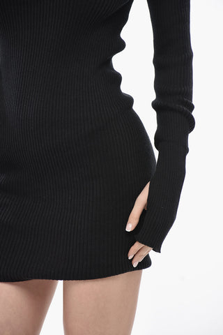 Langärmeliges Rippstrickkleid