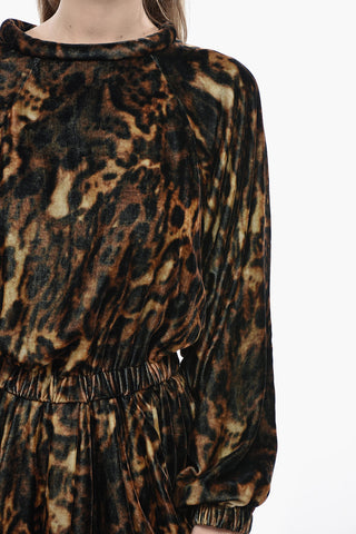 Kleid aus Chenille LASSIE mit Fledermausärmeln und Leopardenmuster