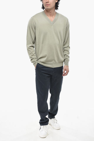 Pullover Aus Extrafeiner Schurwolle Mit V-Ausschnitt