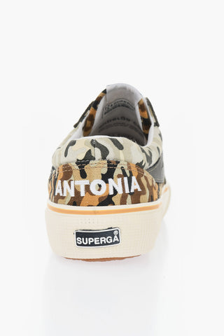 Low-Sneaker aus Baumwolle im Camouflage-Muster