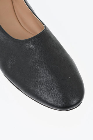 Geprägte Leder-Ballerinas AWAR