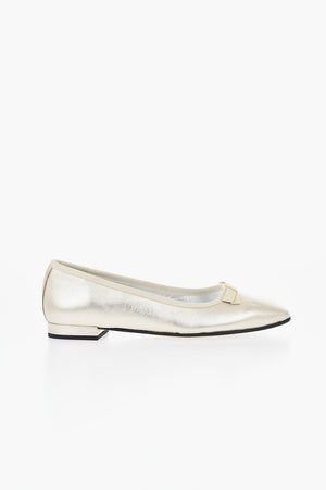 Ballerinas aus metallisiertem Leder