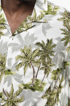 Kurzärmliges Hemd mit Palmenprint