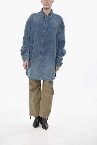 Oversize-Hemd aus Denim mit verdeckter Knopfleiste