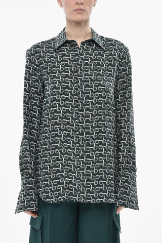 Bedruckte Seidenbluse mit italienischem Kragen