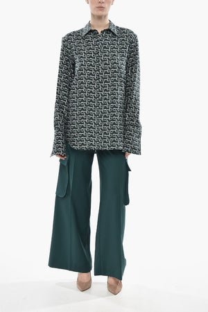 Bedruckte Seidenbluse mit italienischem Kragen