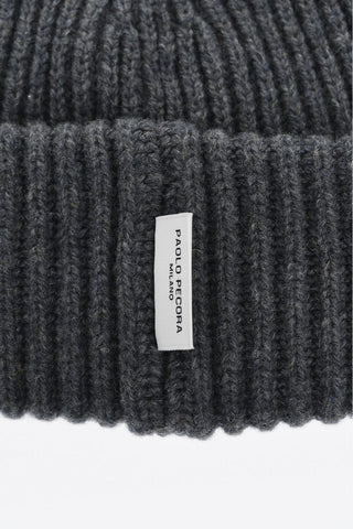 Beanie a Costine in Lana Vergine 