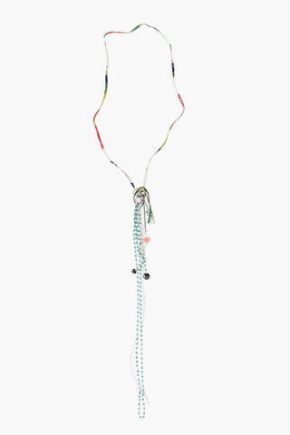 Collana Lunga in Metallo Impreziosita da Perline e Charms