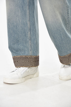 Wide-Leg Jeans with 26cm Embroidery