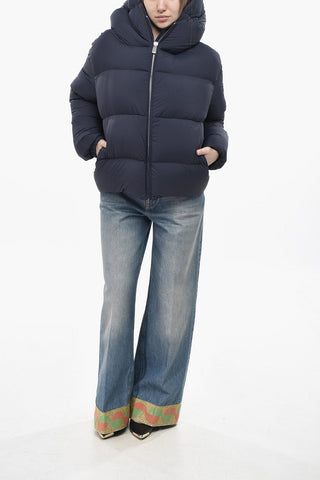 Einfarbige Daunenjacke CLOUD Mit Kapuze