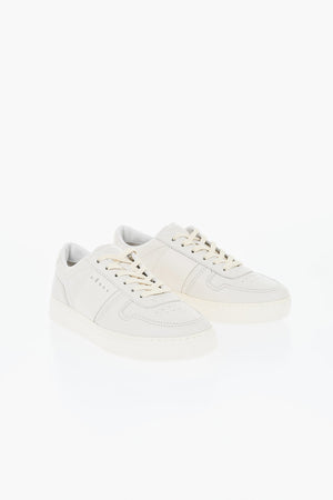Low-Top-Sneaker Aus Genarbtem Leder