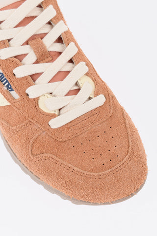 Suede Sneakers WINDSPIN With Contrast Detail