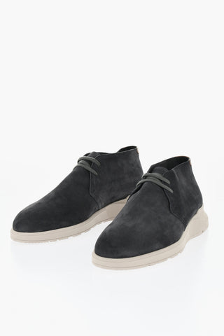 Wildleder-Stiefeletten mit Gummisohle