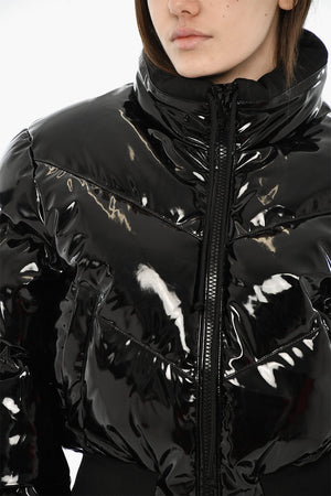 Glänzende Nylon-Steppjacke CREMA, kurz geschnitten
