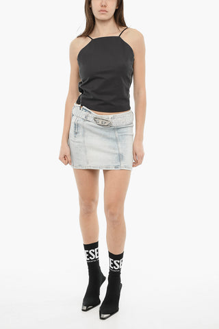 Cropped Top T-BETY aus doppellagigem Stoff mit Trapez-Ausschnitt